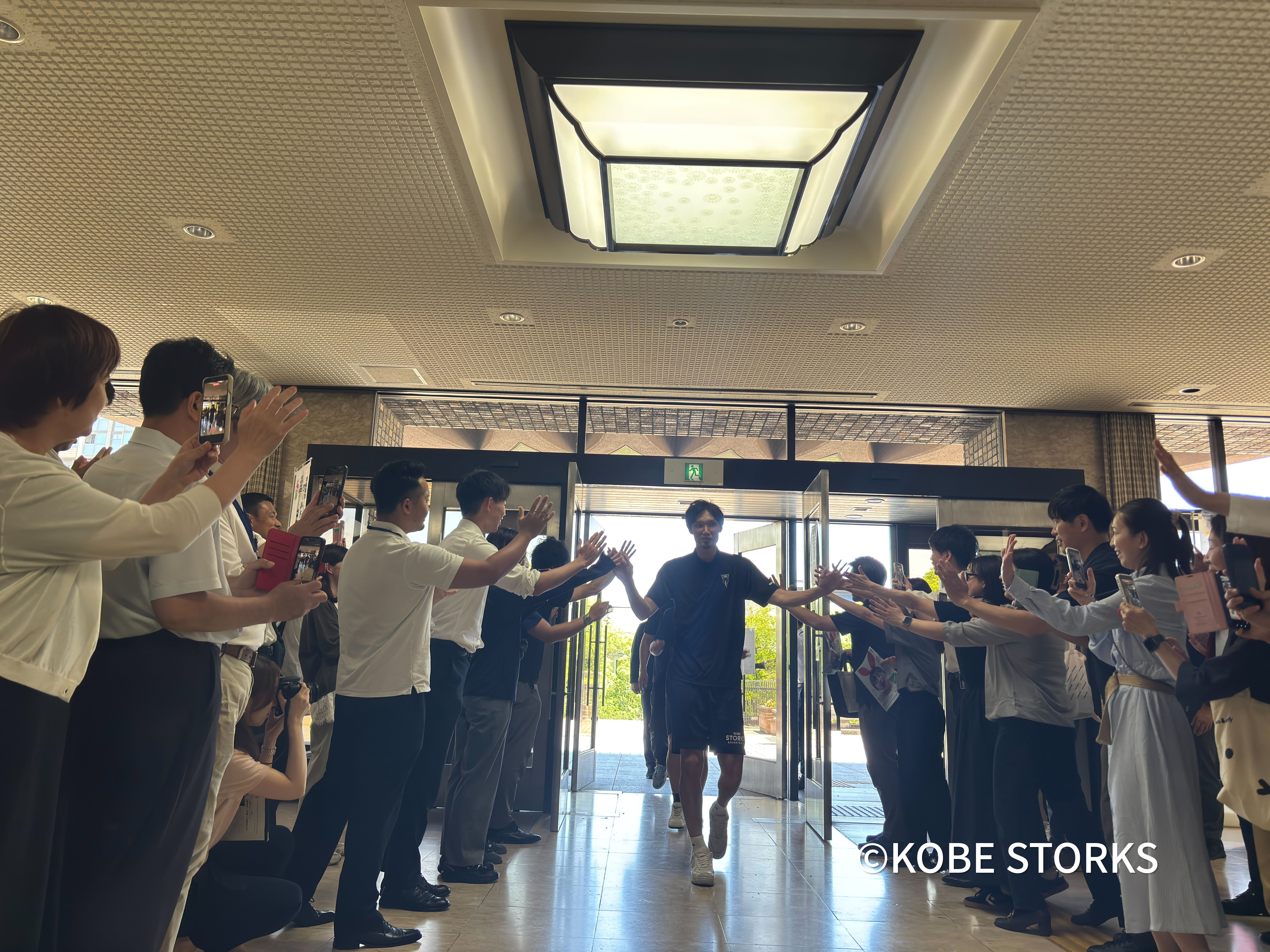 斎藤元彦 兵庫県知事へ優勝報告